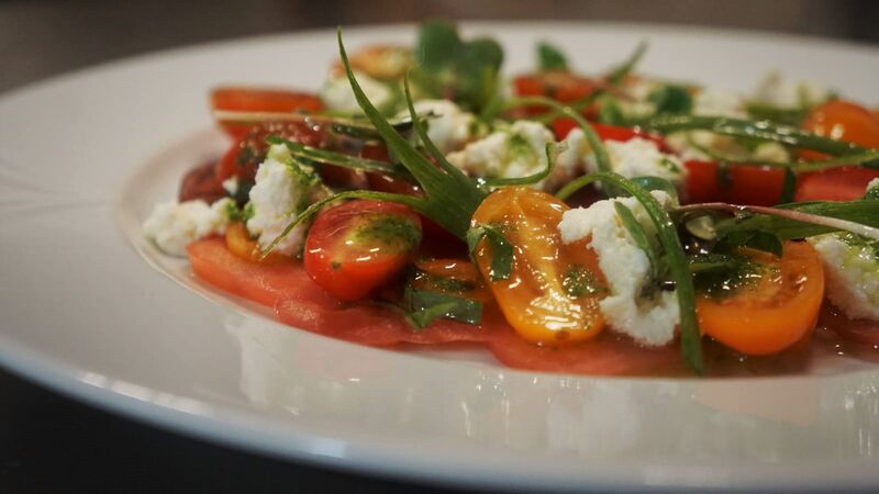 Frische Tomaten Carpaccio