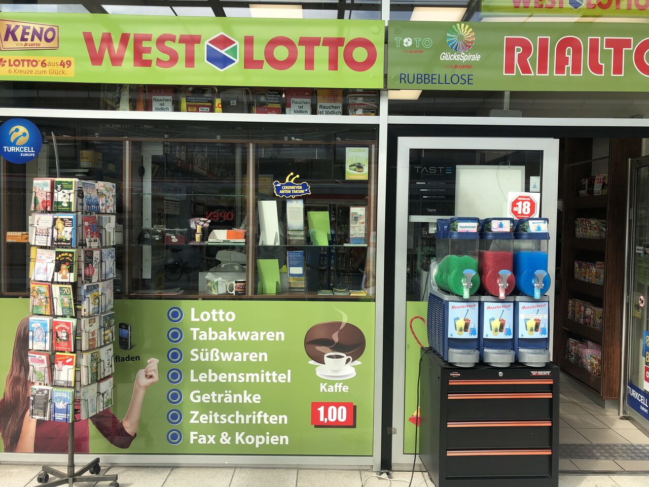 Kiosk/Lotto/Flixbus/KaffeToGo /Getränke/Süßwaren/IQOS/Vype