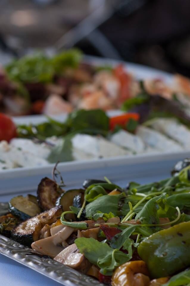 Verschiedene Buffets und Speisen für Veranstaltung ganz nach Ihren Wünschen