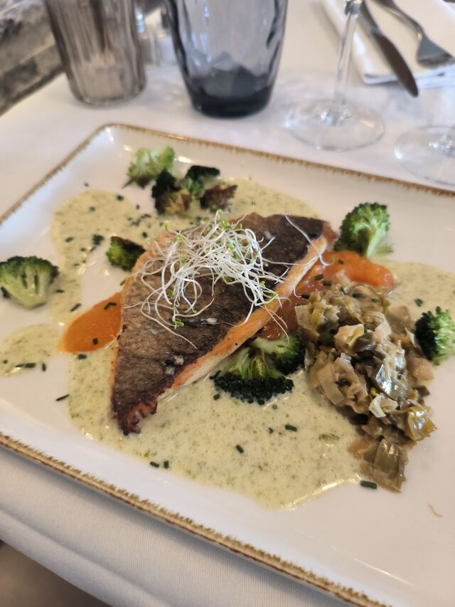 Filet de Daurade pesto oseille