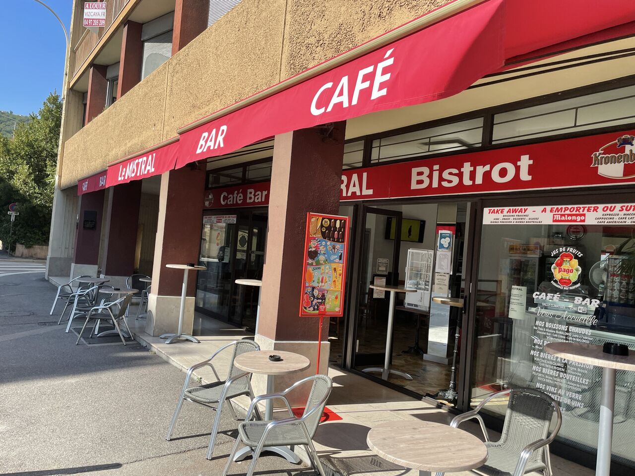 La Terrasse