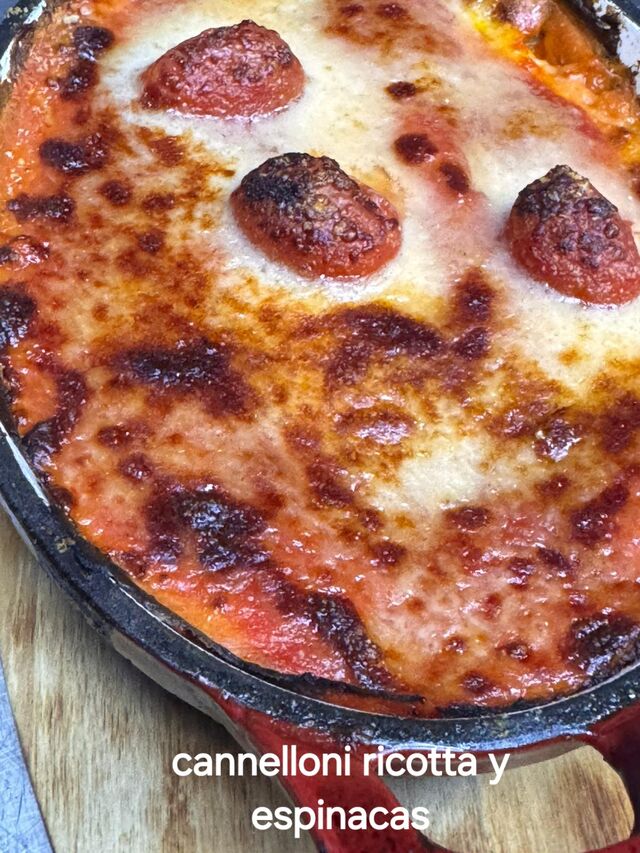 CANNELLONI RICOTTA Y ESPINACAS