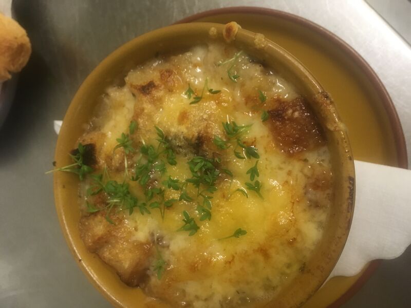 Französische Zwiebelsuppe 