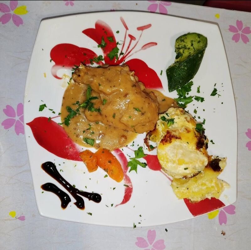 Suprême de chapon, gratin dauphinois