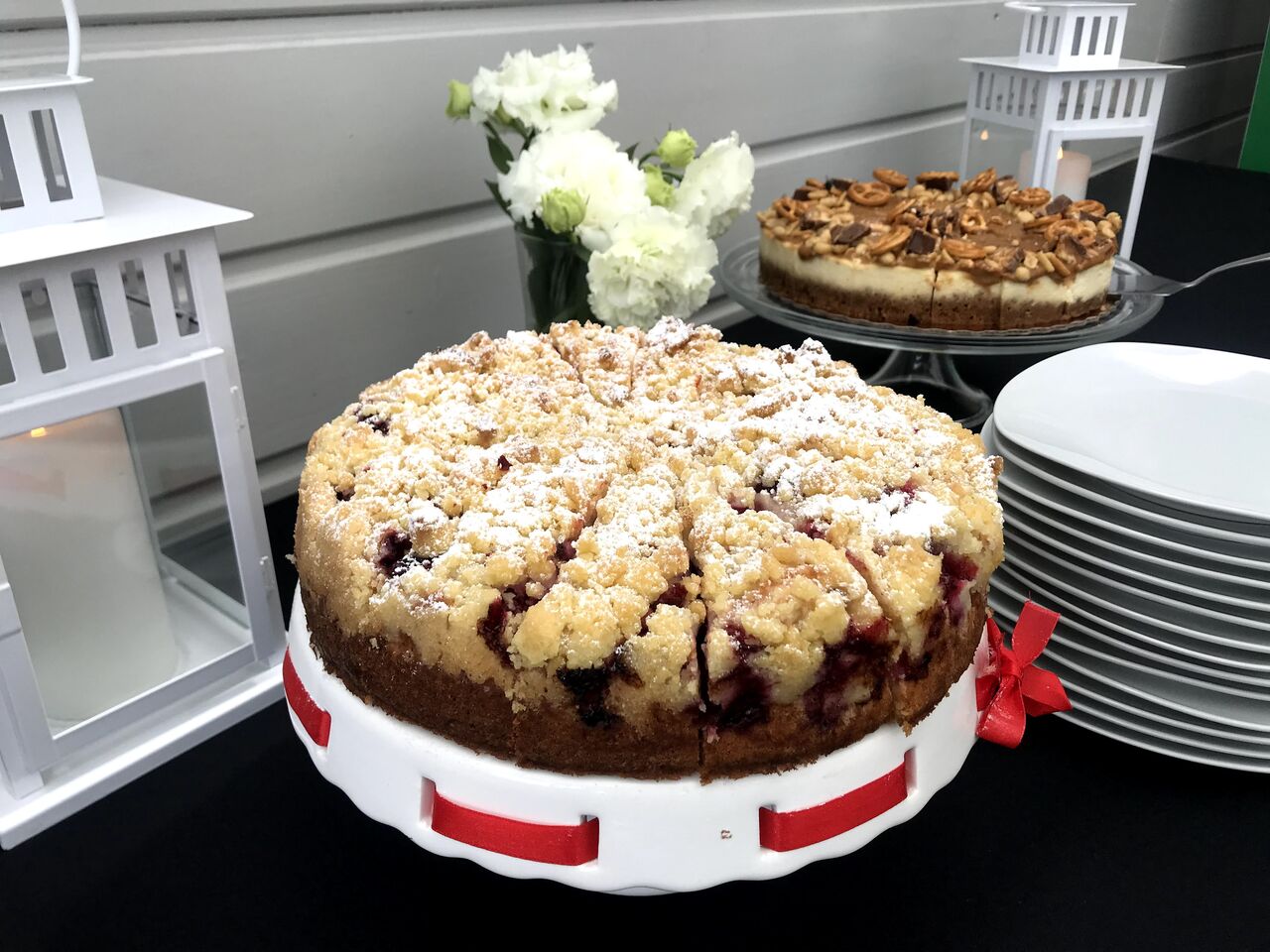 Ciasto z kruszonką z sezonowymi owocami