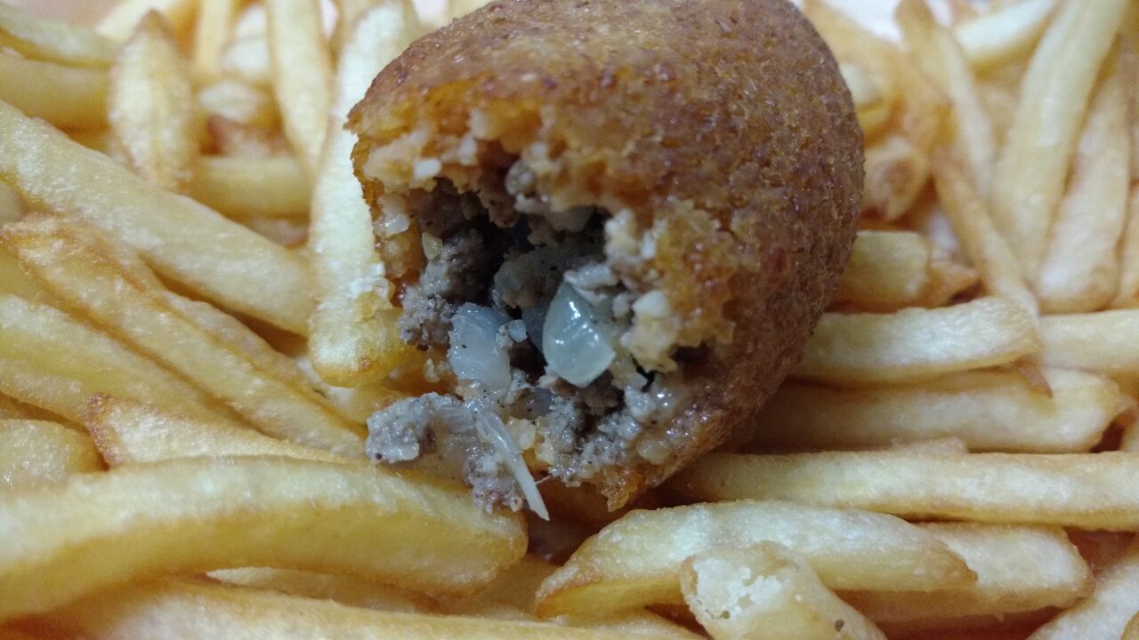 Kebbeh, frites 