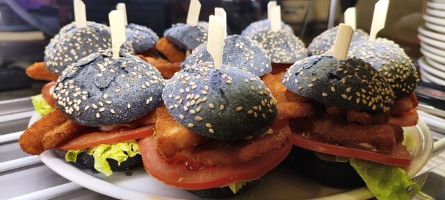 Hamburguesa negra