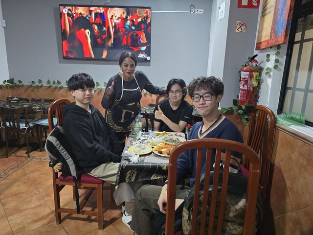 Es de Agradecer vuestra visita al Dorado desde China