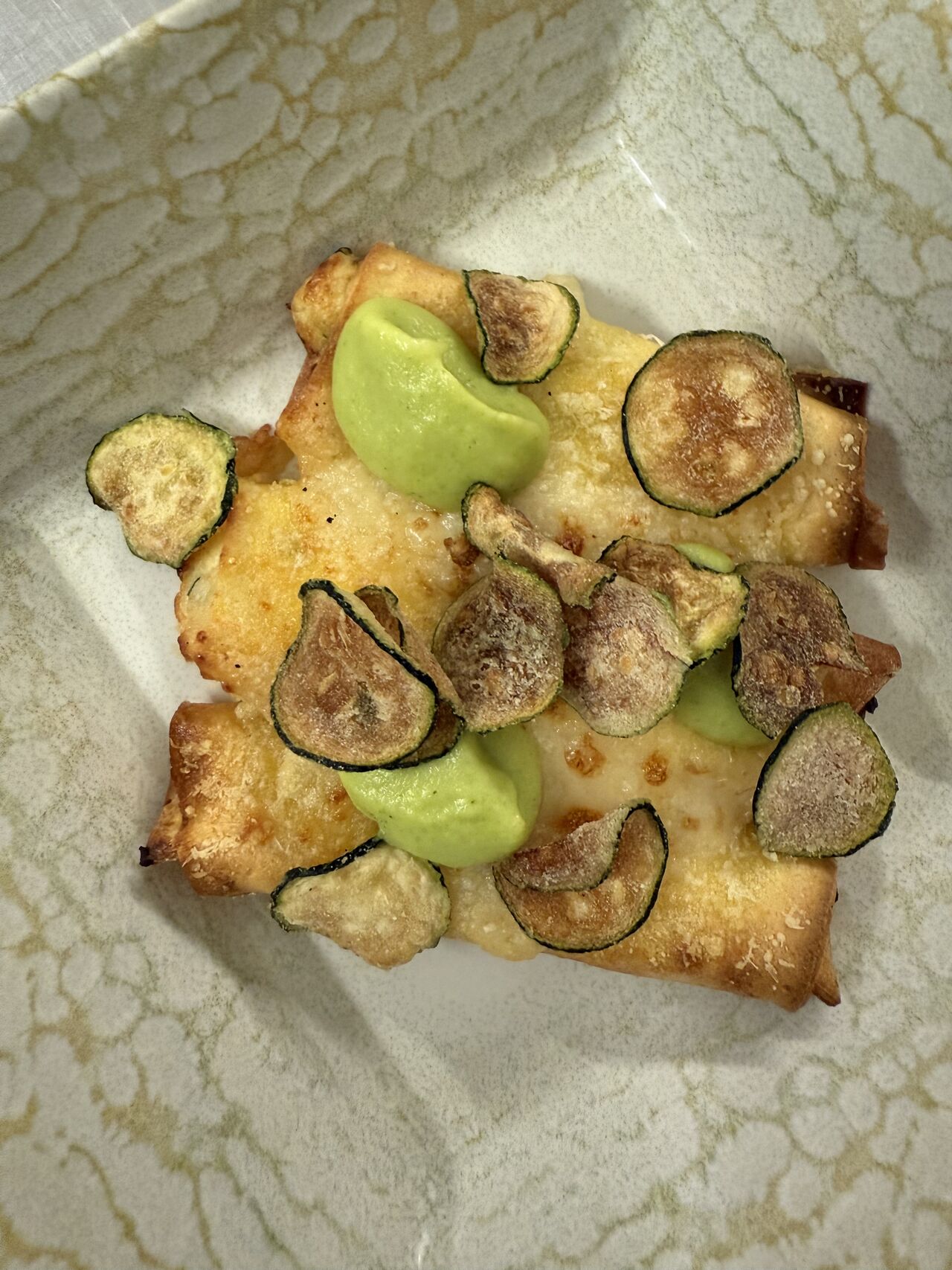 Cannelloni di crêpes con ricotta e zucchine 