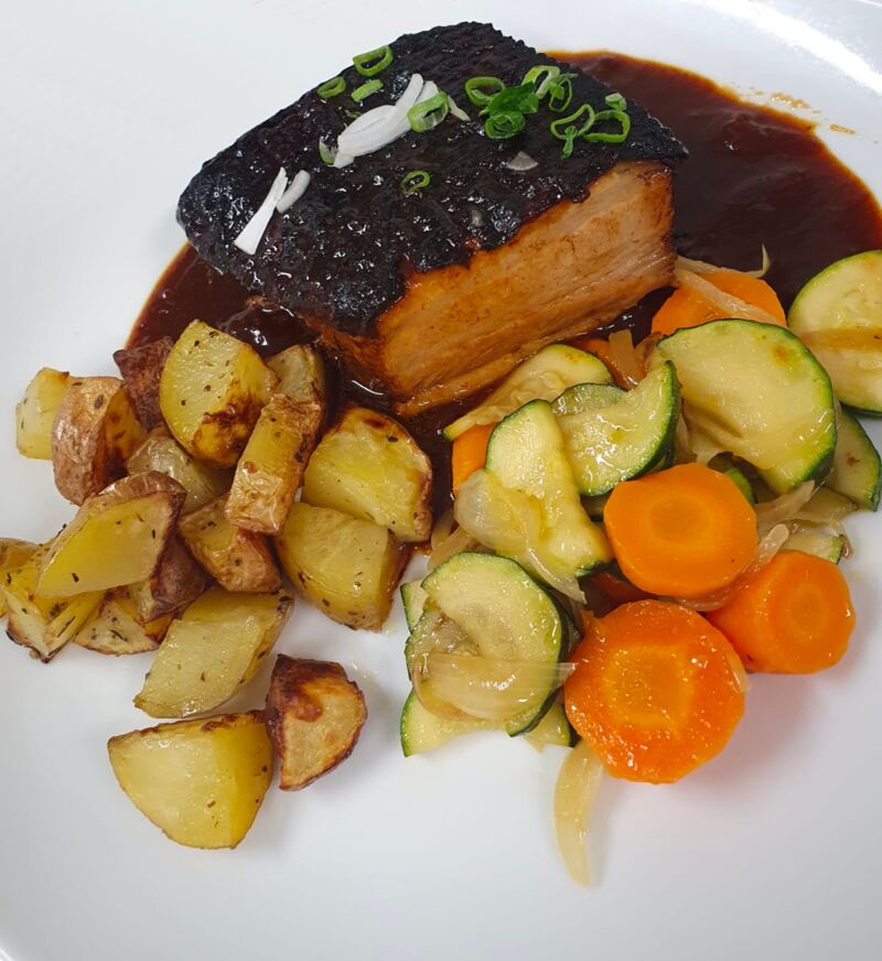 Notre travers de porc confit