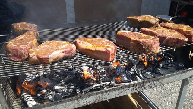 Barbecue côtes de bœufs