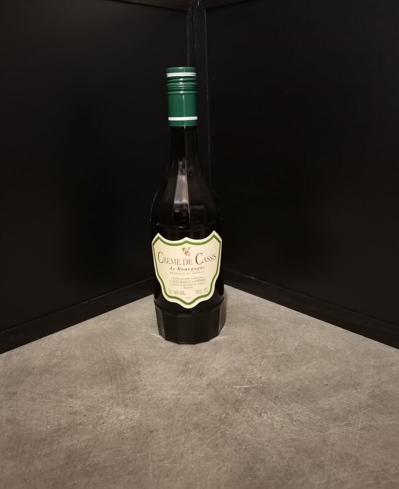 Crème de cassis=13.90€ 