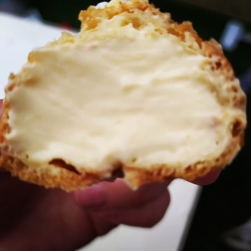 Chouquettes a la creme