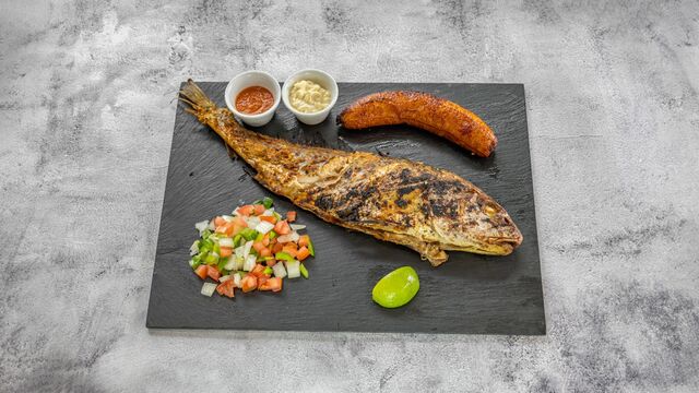 CAPITAINE BRAISER ACCOMPAGNER DE ALLOCO OU ATTIEKE