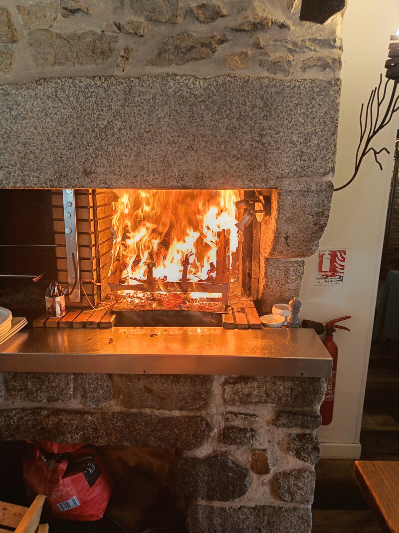 Cheminée pour grillades