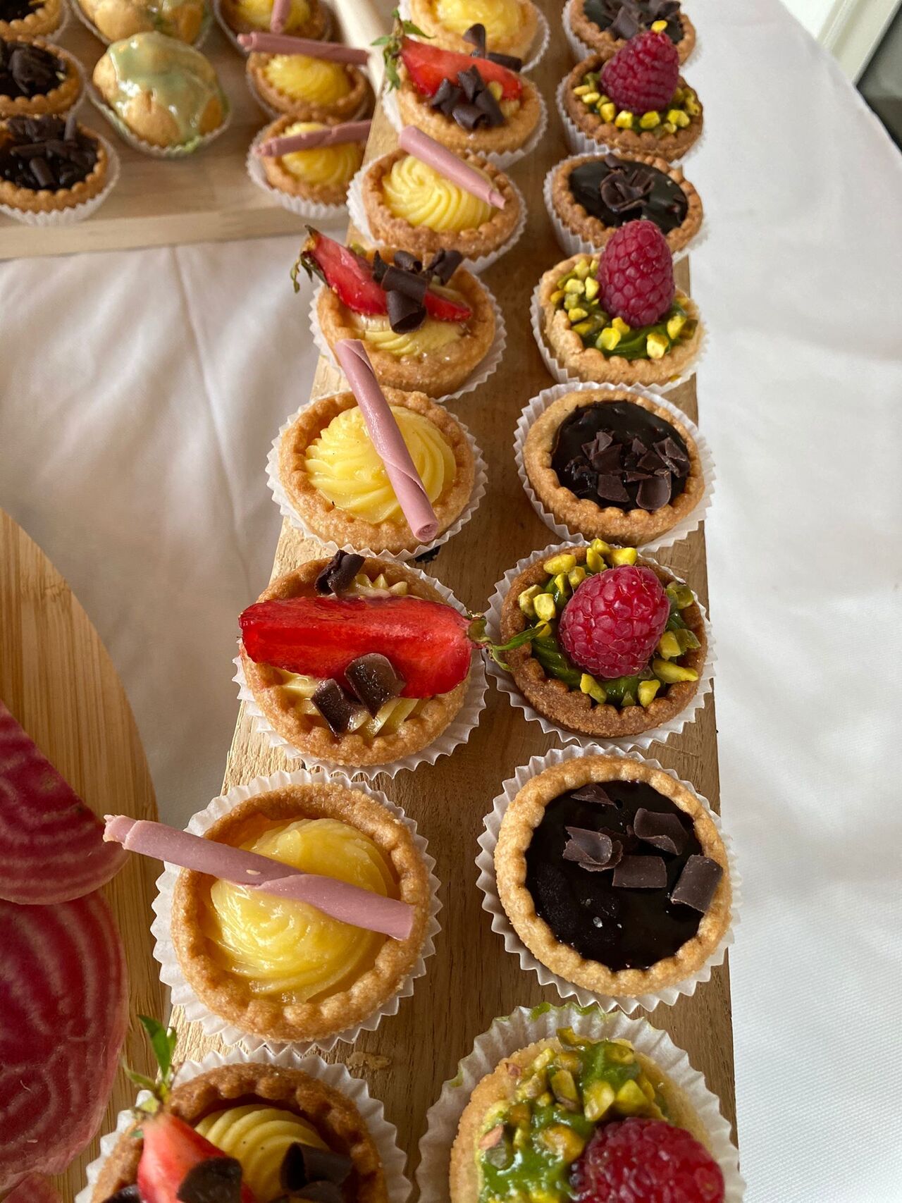 tartelette : citron, chocolat, fraise, framboise pistache