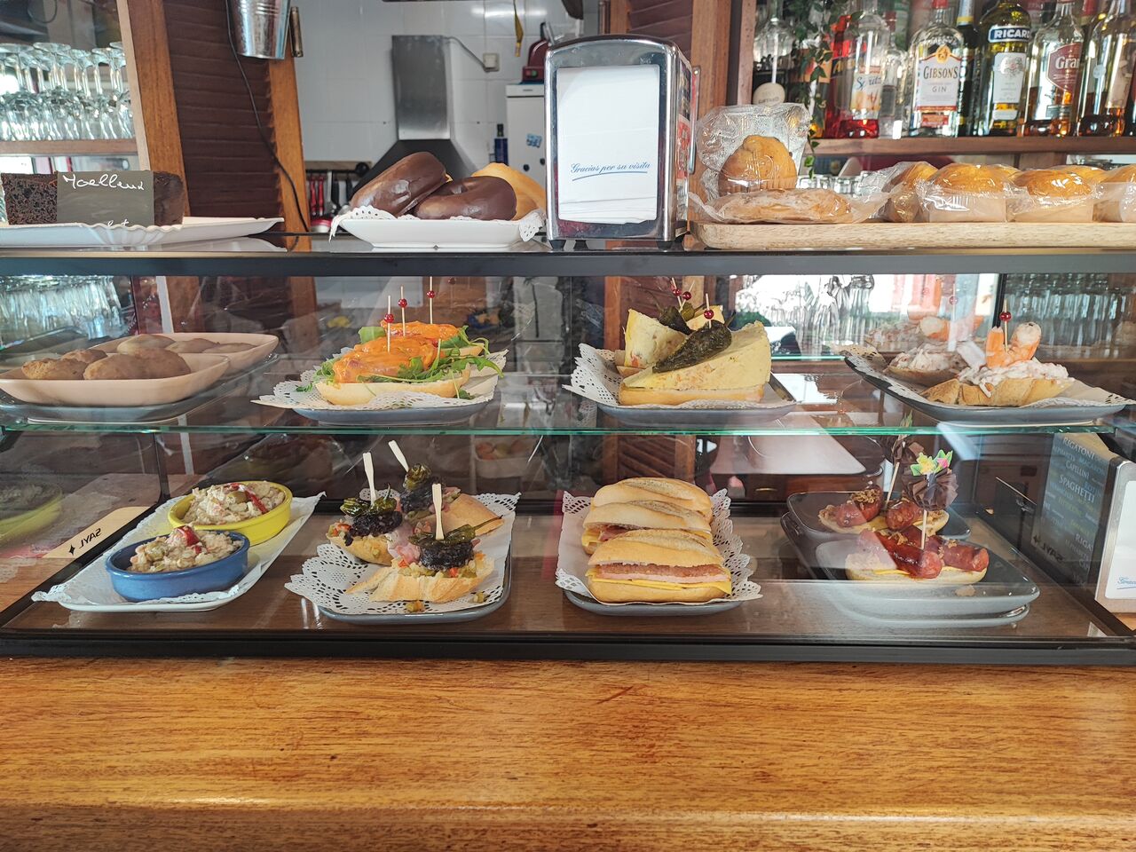 La Concha St Jean de Luz Spanish cuisine near me Book now