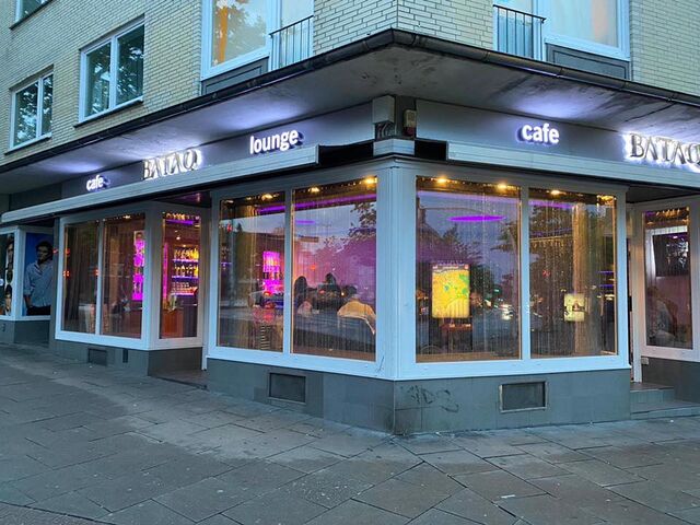 Herzlich Willkommen bei Bataq Café & Lounge