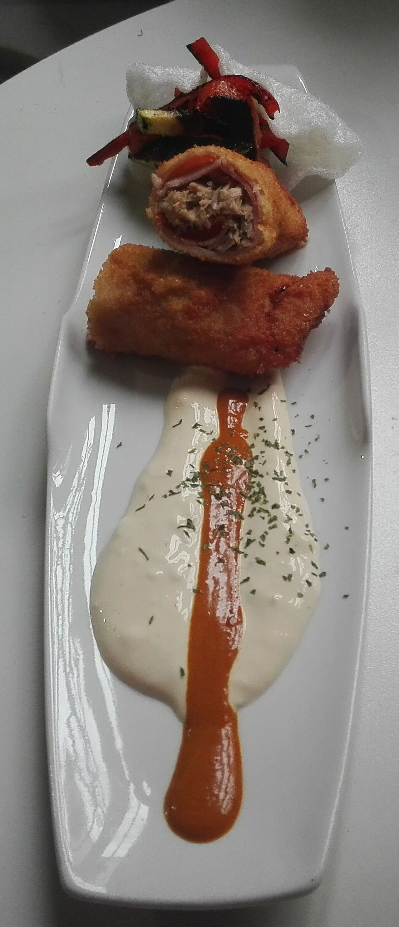 Flamenquin Marinero con Atun y Verduras