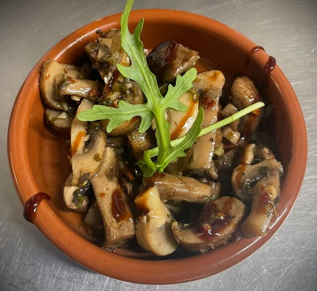 Marinierte Champignons – Fein, aromatisch & mediterran