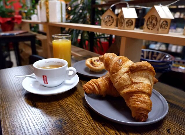 Formule Petit-Déj : café, croissant à 3€
