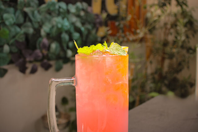 Limonada de fresa y jengibre