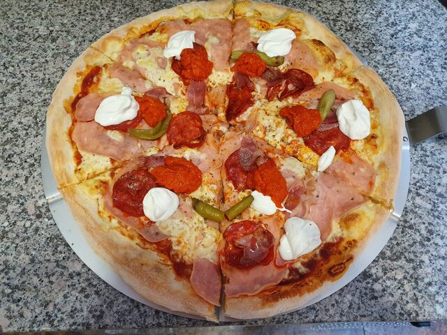 Slavonska pizza