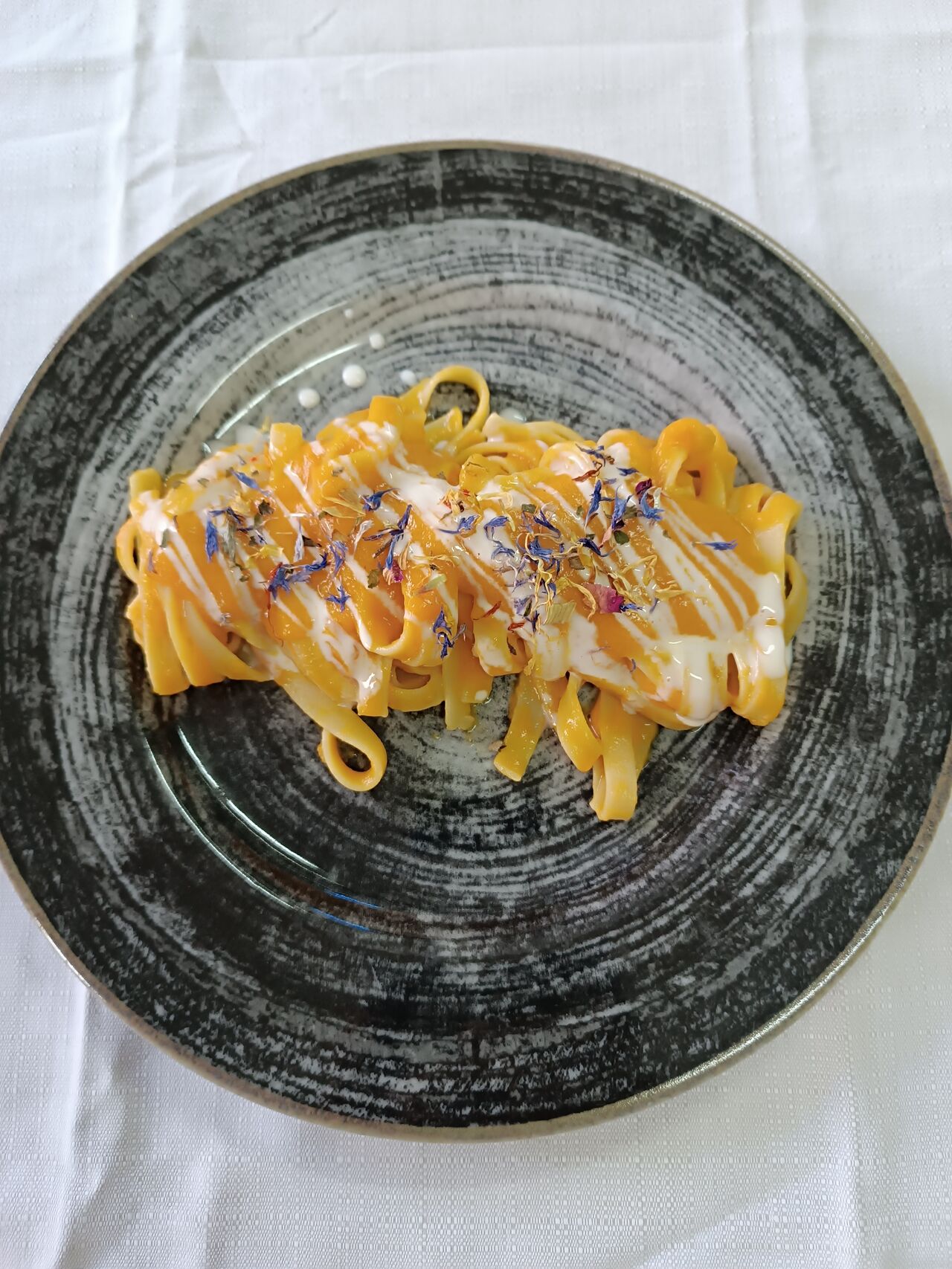 TAGLIATELLE ZUCCA E TALEGGIO 