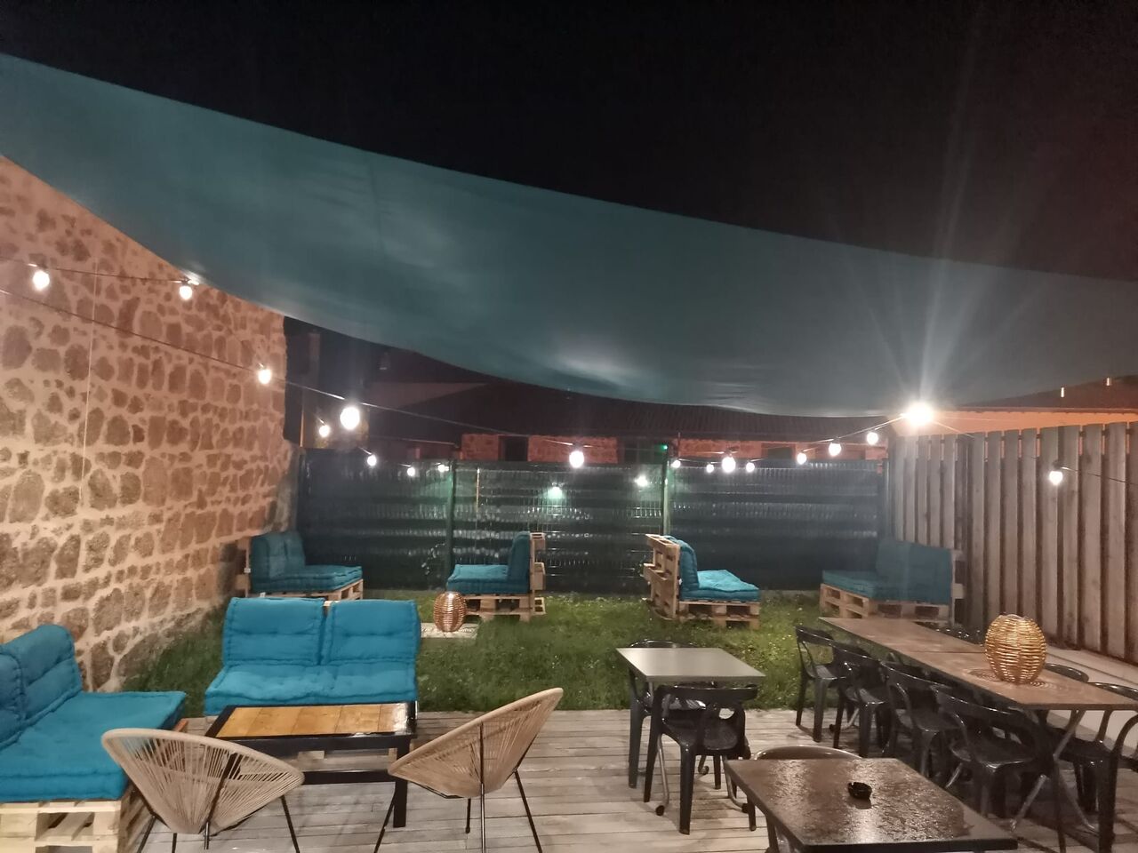 Terrasse à l'arrière