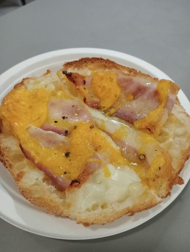 Puccia Bruschettata alla Carbonara