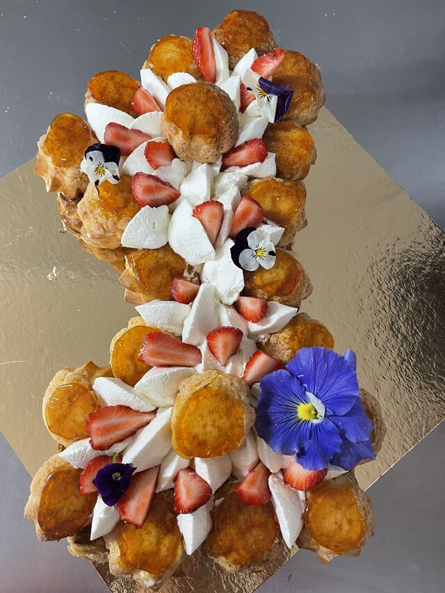 Number cake St Honoré 