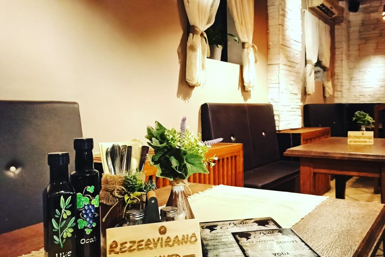 Rezervirajte svoja mjesta