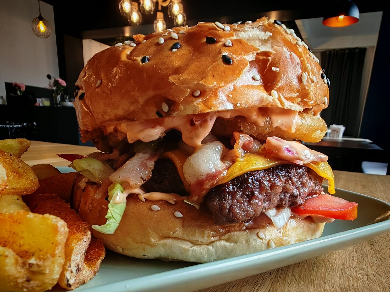 Savuros Burger