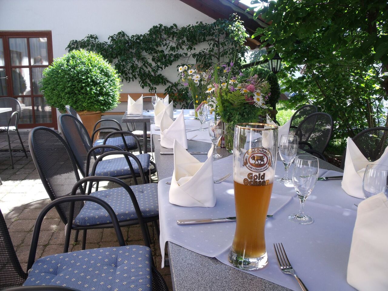 der kleine Biergarten
