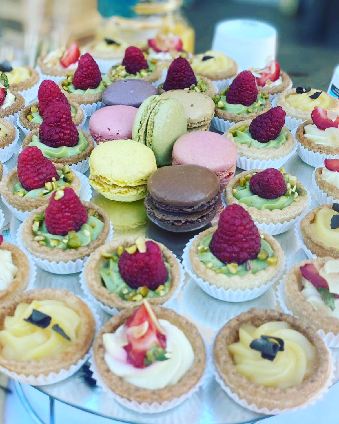 macaron, tartelette pistache framboise, tartelette citron, tartelette fraise