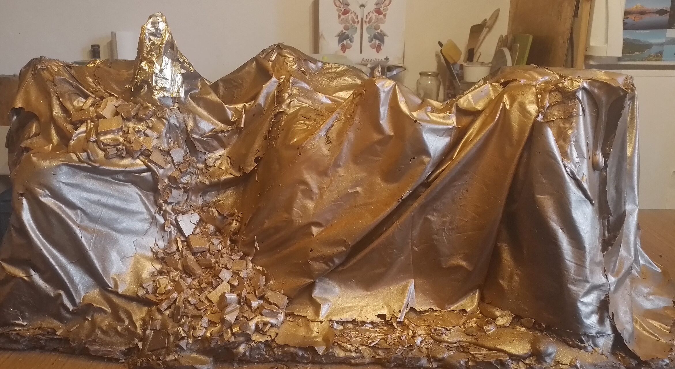 Maquette dorée en chocolat