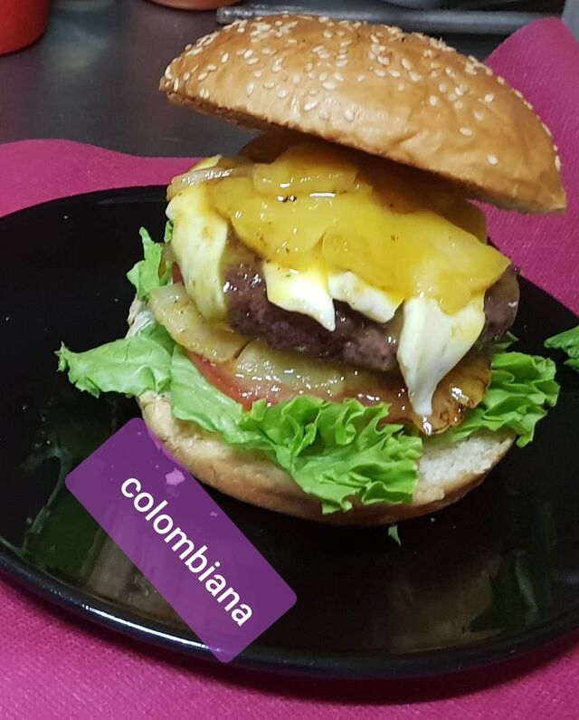 Alejandro´s Burger - Madrid | Restaurant near me | Book now