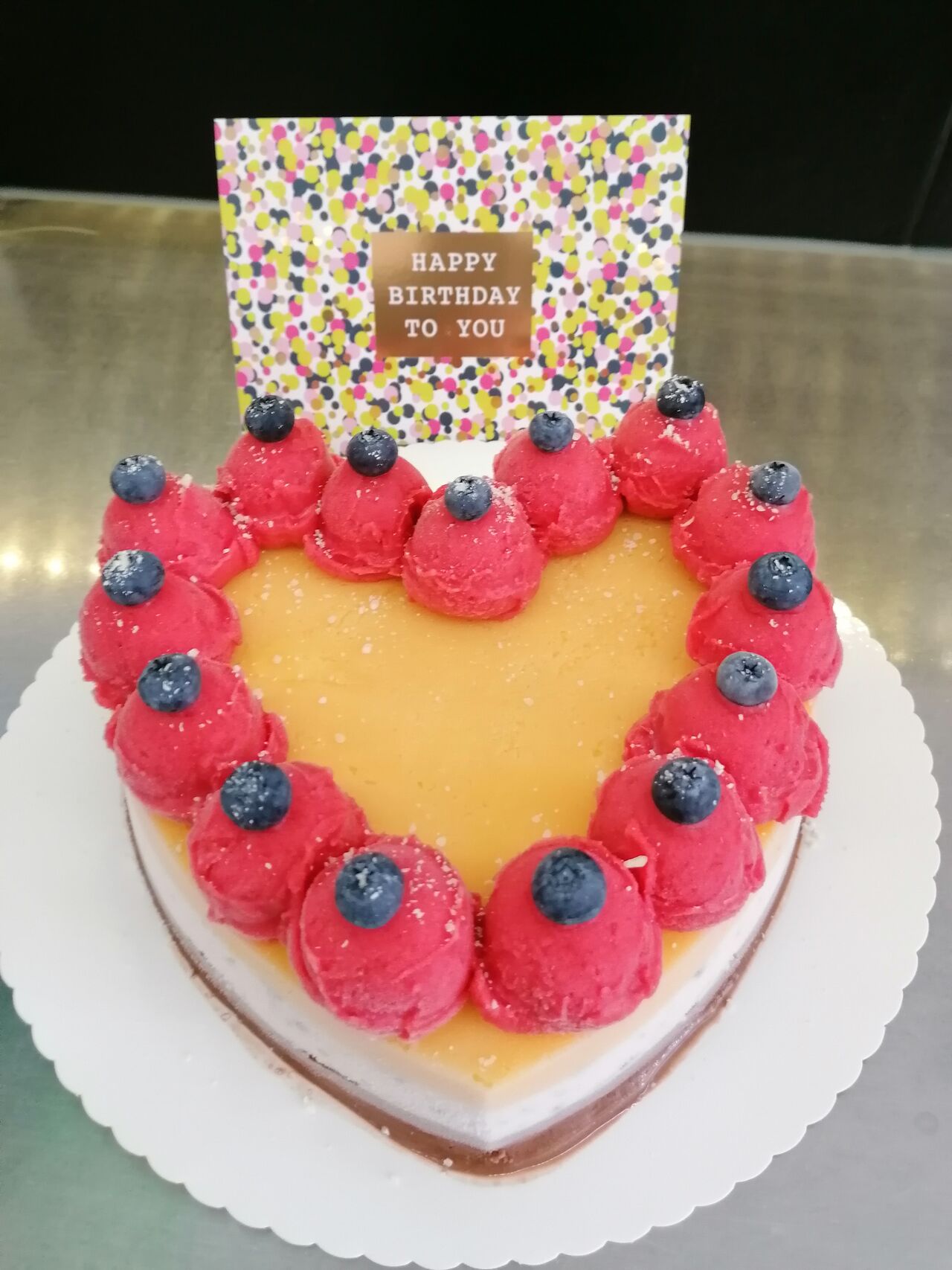 Eistorte in Herzform