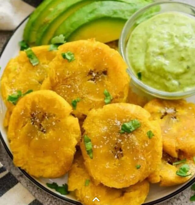 Guacamole mit Kochbananen 7,00 €