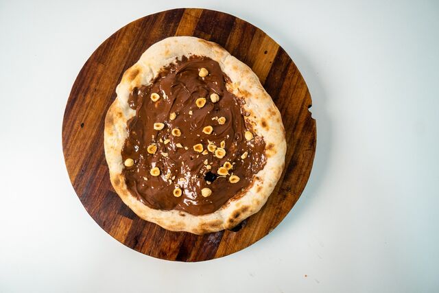 PIZZA NUTELLA.
