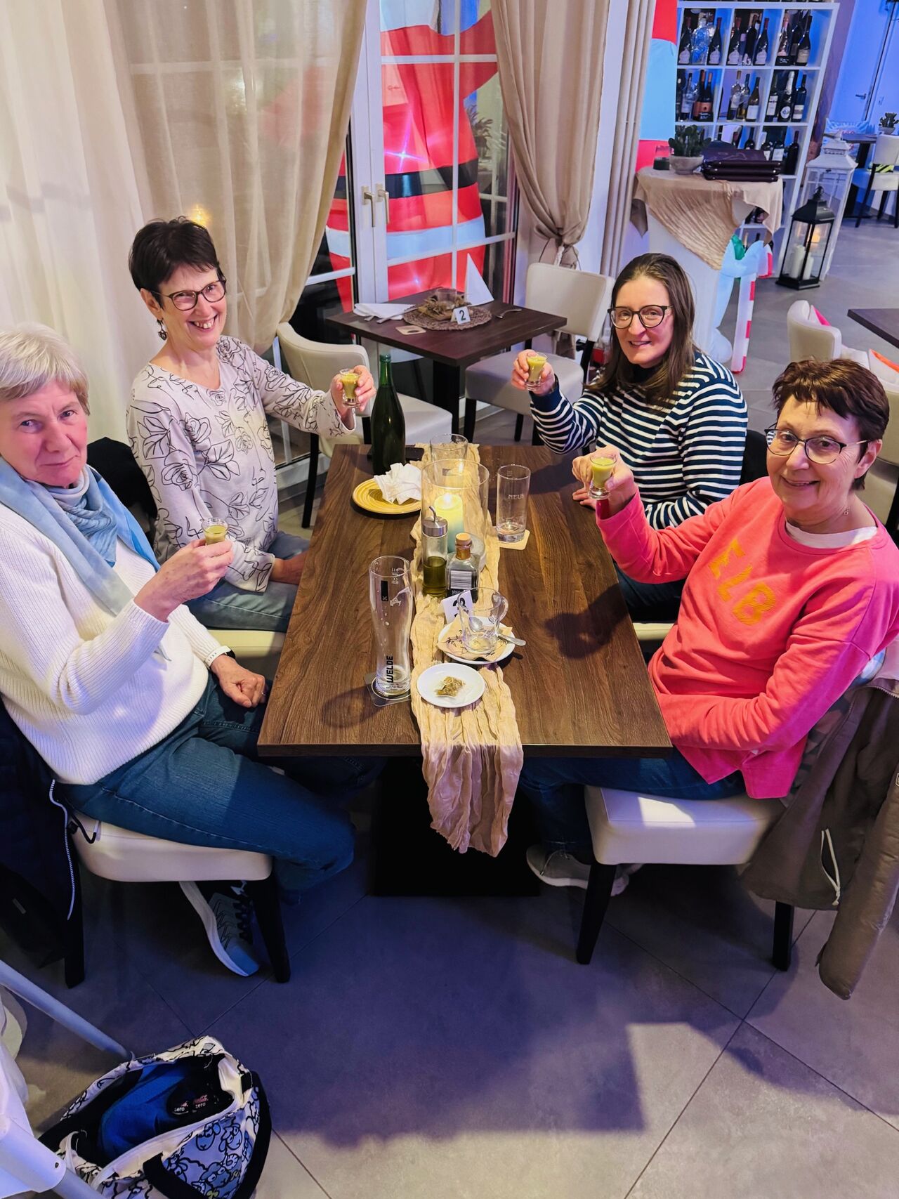 Meine Sportlichen Damen