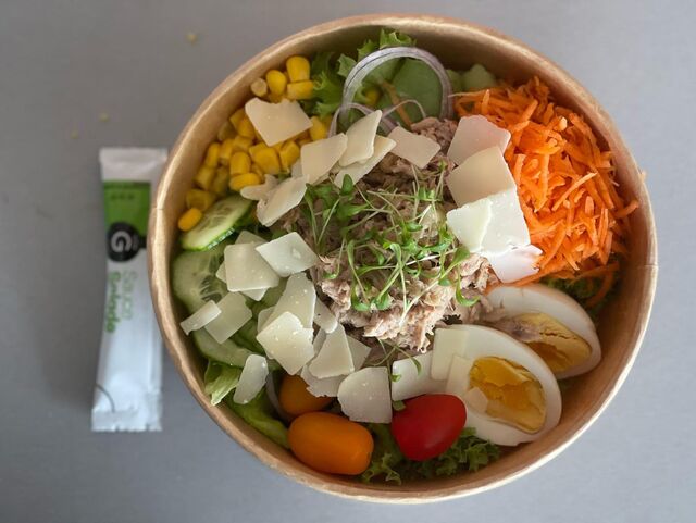 Salades composées au gré des saisons et des produits frais du jour