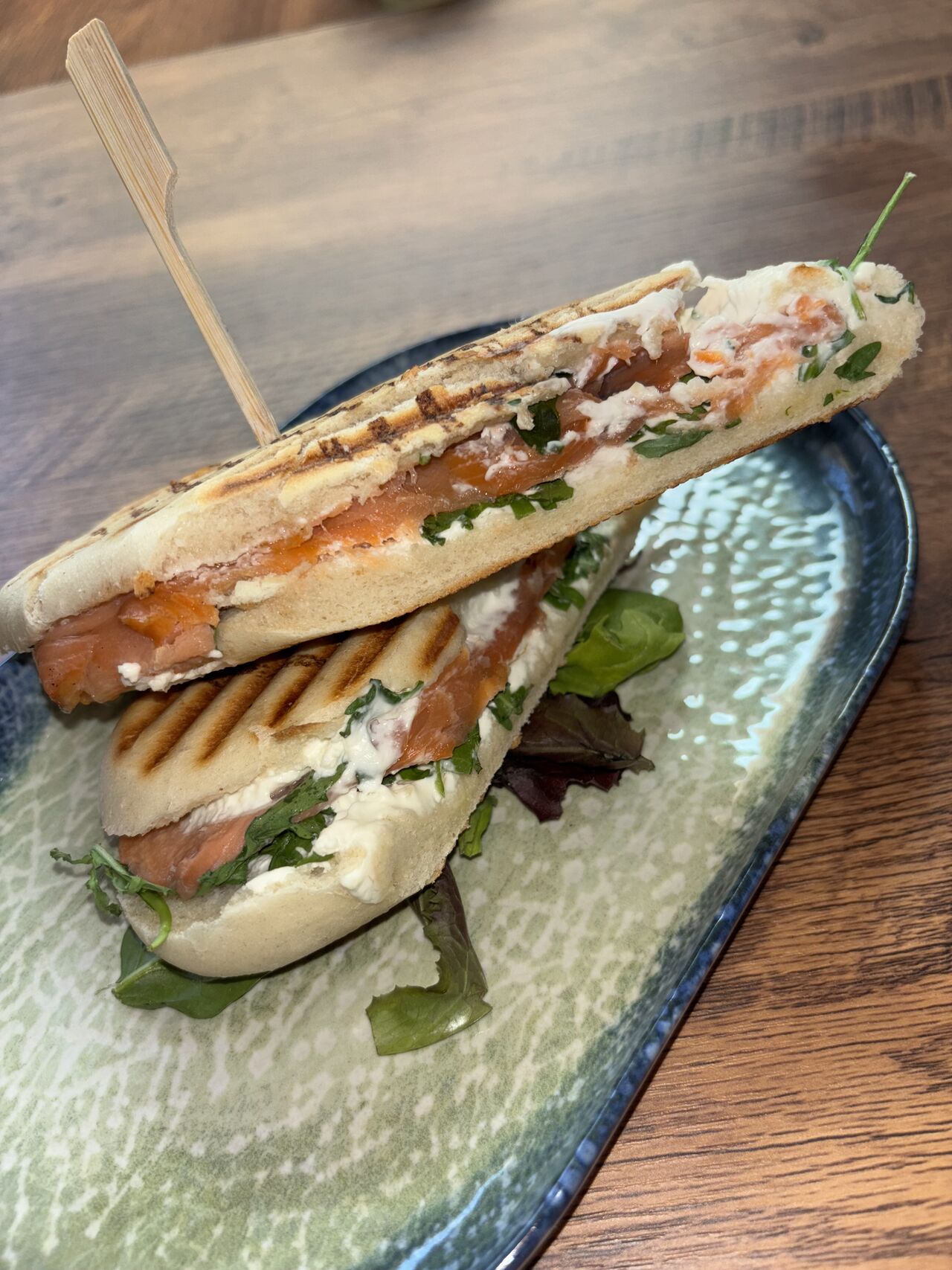 Panini salmón ahumado