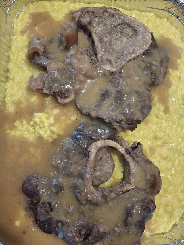 RISOTTO ALLA MILANESE CON OSSO BUCO