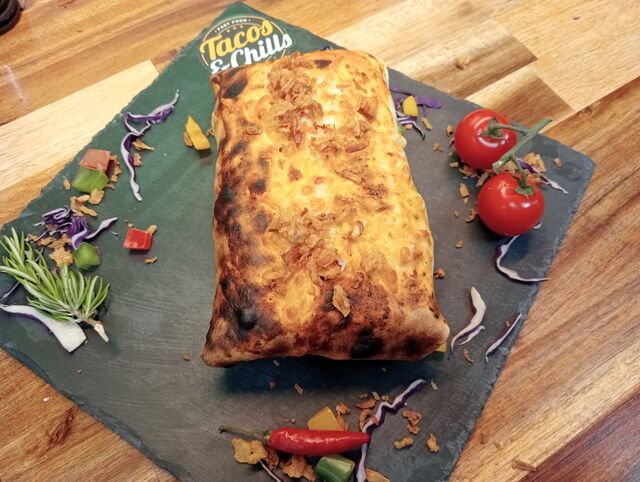 Tacos gratiné emmental et oignons frits