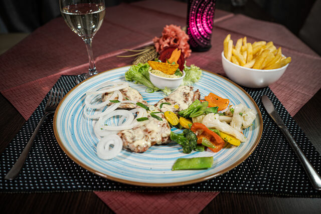 Schweine Medaillions mit Kräuterbutter