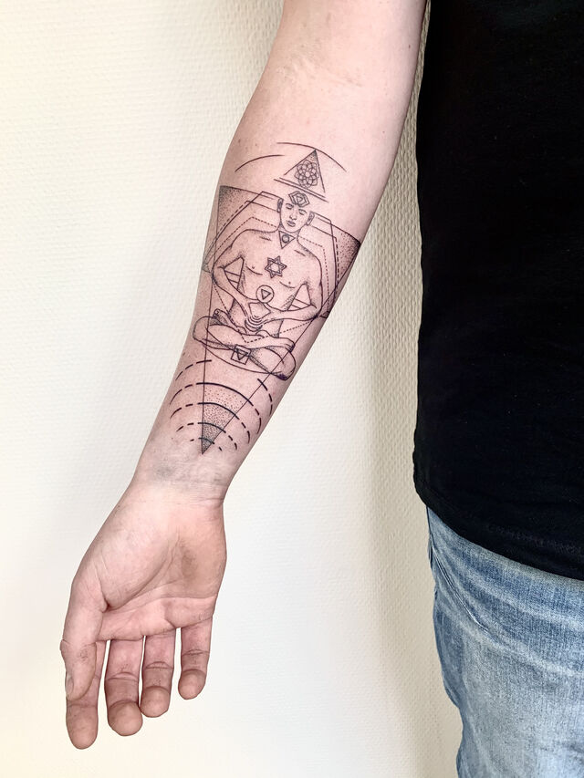 Meditating figure - voor Raimon