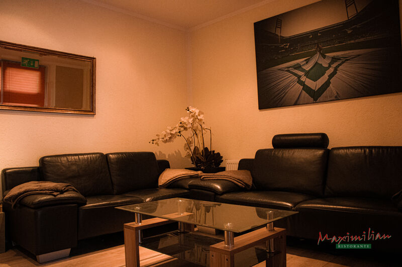 Zigarren und Whiskey Lounge