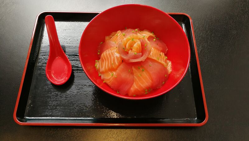 Ô SUSHI & WOK
131 boulevard de la République
83000 Toulon
Tél 09 53 65 41 84 