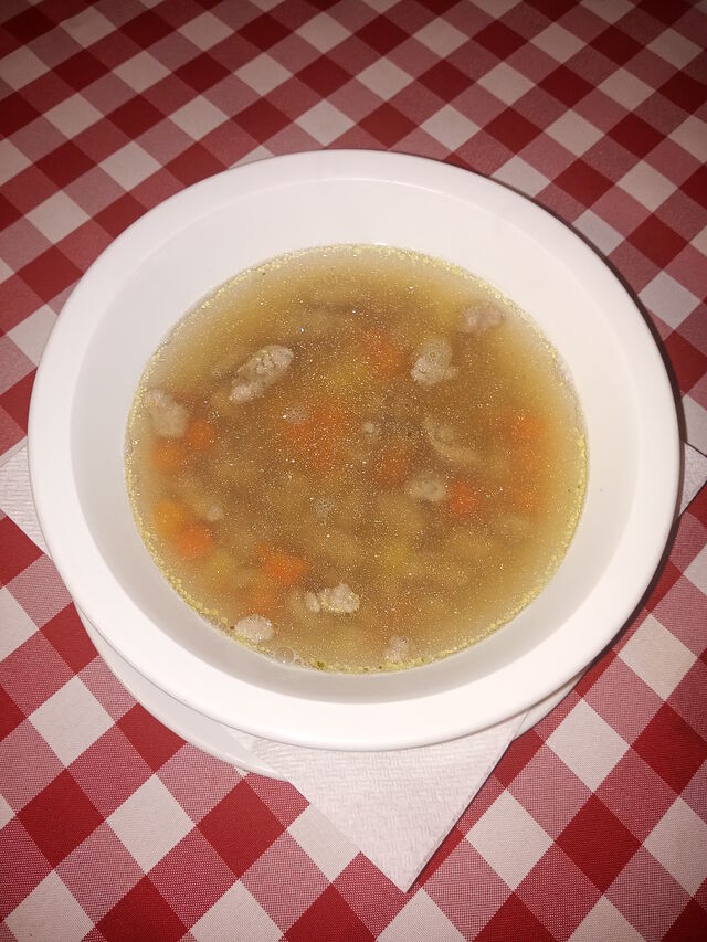 Csontleves májgaluskával